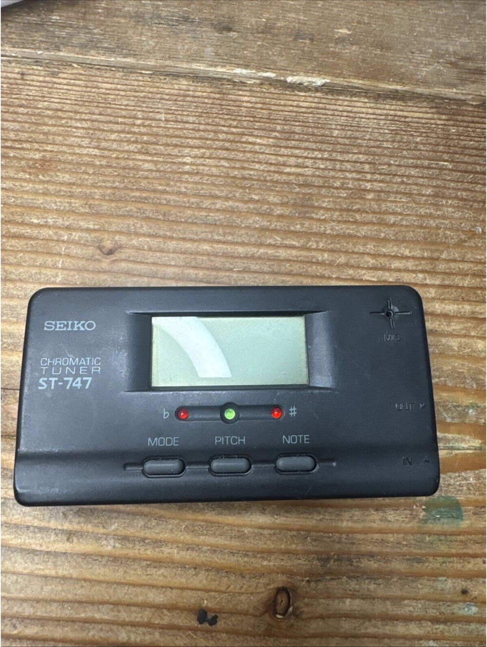 Seiko ST-747 Guitar & Bass Tuner LCD Display UNTESTED